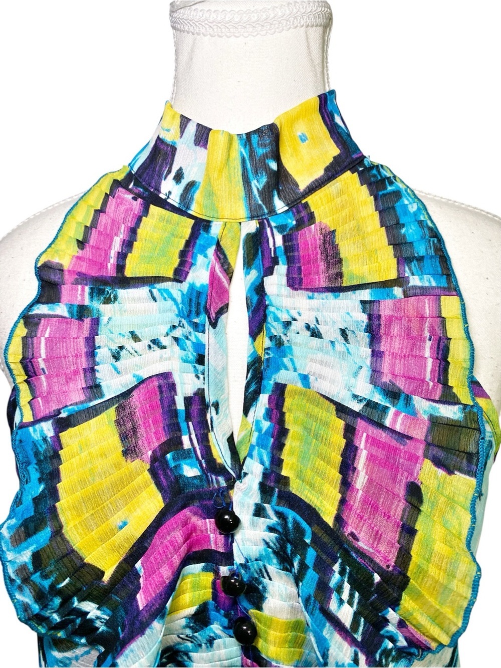 Banana Monkey Y2K Abstract Ruffle
Halter Top - Picture 4 of 15